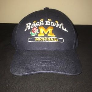 Michigan Wolverines 04 Rose bowl hat